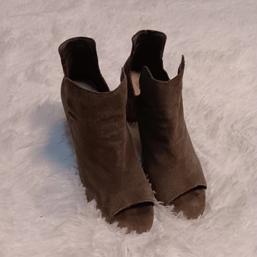Steve Madden ankle boots
